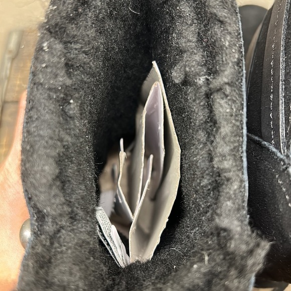 BearPaw Luna Black Short Boots Women’s Size 9 - NEW - Picture 5 of 11